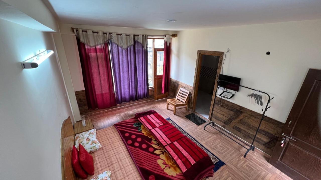 Yolo Backpackers - Manali Hostel Luaran gambar